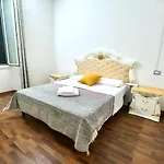 Cosmo Terzo Πανσιόν