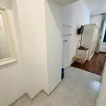 Cosmo Terzo Πανσιόν