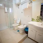 Πανσιόν Cosmo Terzo 4*