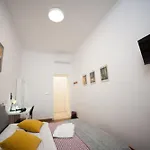 Cosmo Terzo 4*